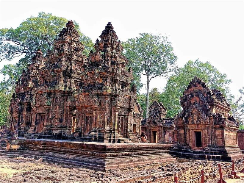 Kbal Spean Trekking Tour with Banteay Srei & Landmine Museum - The full 8-hour flow: how this feels in real time