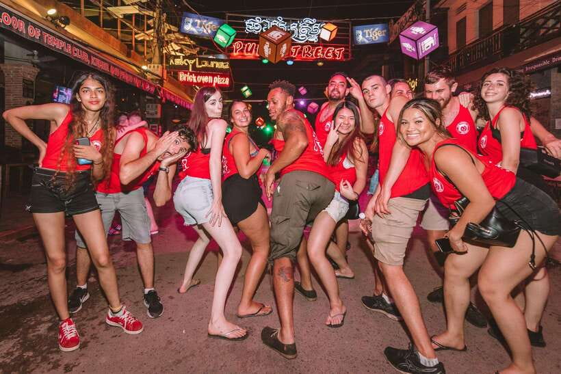 Mad Monkey Siem Reap Pub Crawl - Key things to know before you go