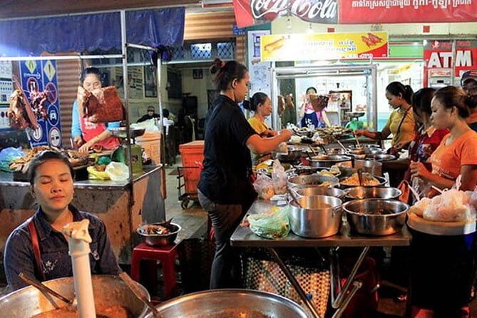 Night Street Tour in Siem Reap - The Khmer street food road: grill, noodles, fruit, and dessert stops