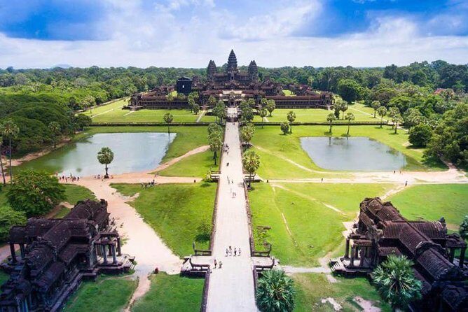 One day Angkor temple tour with private driver - Angkor Thom Highlights: Bayon, Baphuon, Palaces, and Terraces