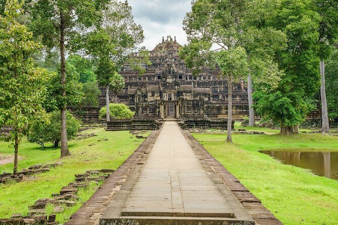 One Day Private Guide Tour of Angkor Thom, Bayon, Ta Phrom & Angkor Wat - Baphuon and the Royal core: from restoration to power symbolism