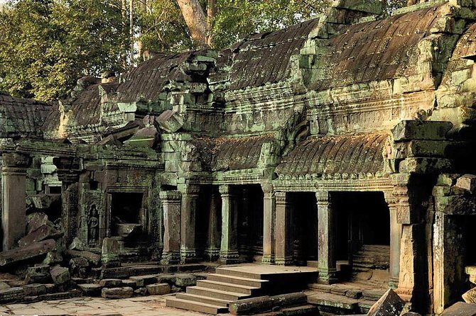 One Day Private Guide Tour of Angkor Thom, Bayon, Ta Phrom & Angkor Wat - Phimeanakas: a Hindu temple with a Khmer timeline