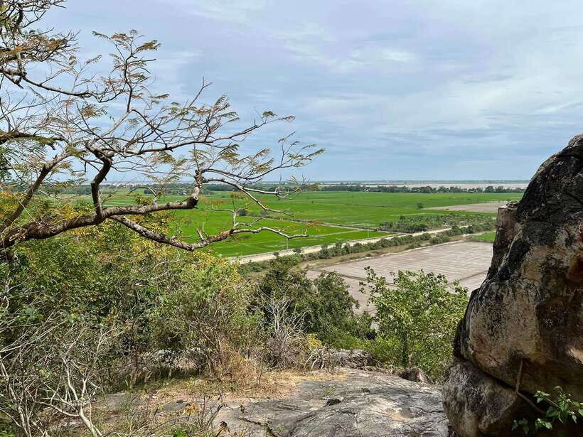 One Day Trip to Phnom Da, Ta Prohm Bati, Neang Khmao & Chiso - Phnom Da: 100 Steps, Early Chenla Clues, and Sacred Caves