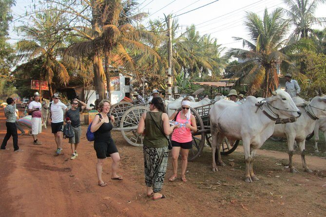 Ox-cart Culture Tour, Countryside Experince in Siem Reap - Chreav Market Walk: Vegetables, Meats, and Real Morning Commerce