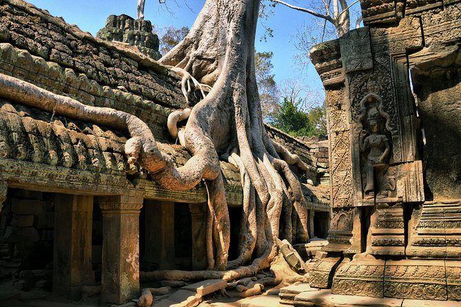 Personalised Angkor Wat Day Tour by an Air-conditioned Car - Angkor Wat: the 12th-century star attraction (and why the order matters)