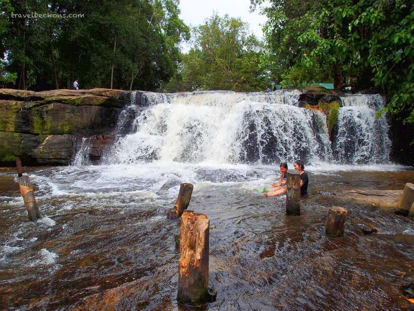 Phnom Kulen National Park Admission Ticket - Phnom Kulen Waterfalls: wading, cooling off, and midday timing