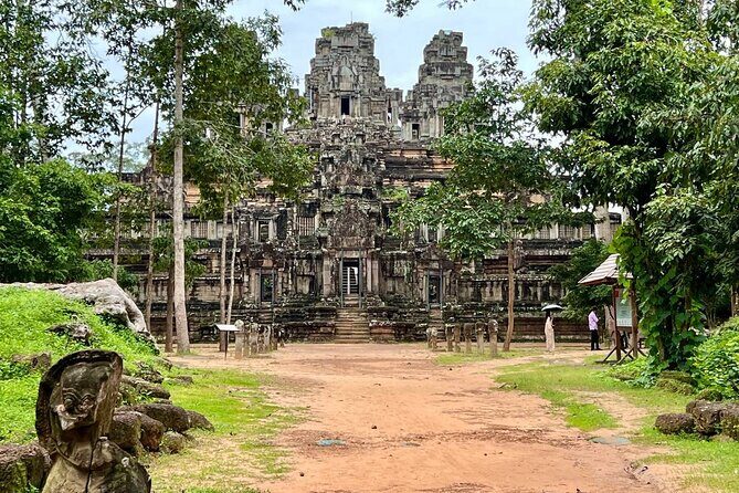 Phnom Penh to Siem Reap, Angkor Wat & Return, 2 Day Private Tour - Who should book, and who might prefer a different plan
