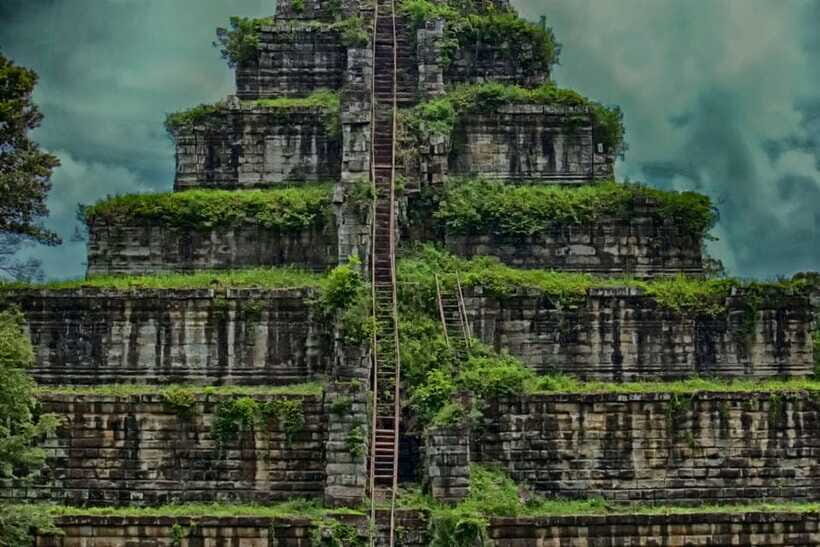 Prasat Thom, Koh Ker Group & Beng Mealea Full-Day Tour - Who should book this Koh Ker and Beng Mealea day trip?