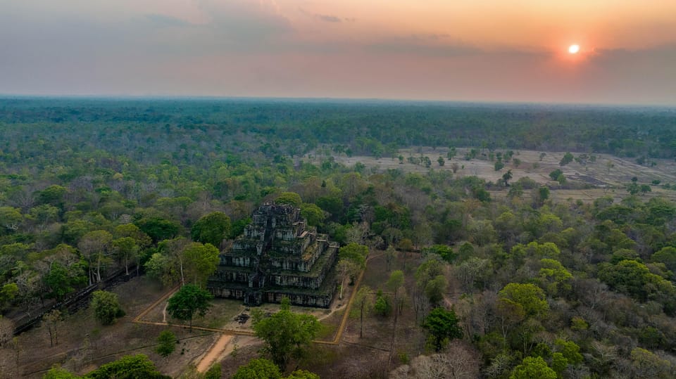 Preah Vihear, Koh Ker and Beng Mealea Private Day Tour - Beng Mealea: the “before rediscovery” mood at sunset