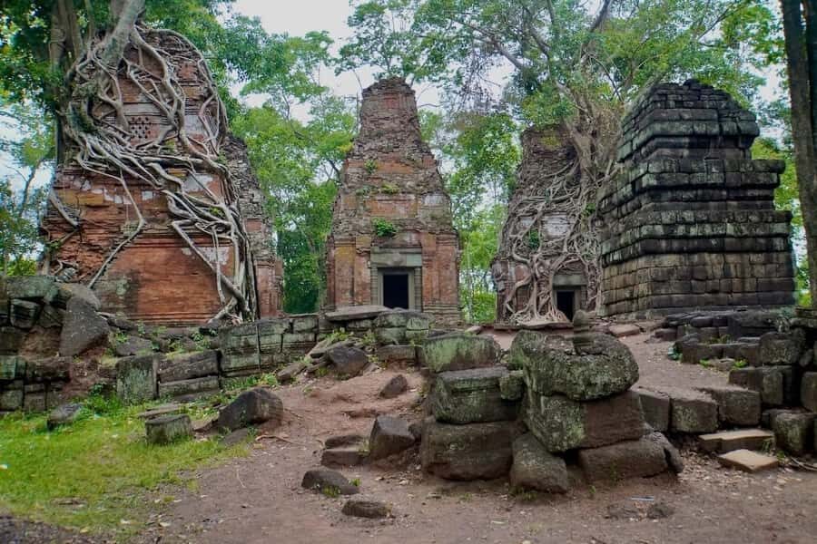 Preah Vihear Temple Koh Ker & BengMealea Tour from Siem Reap - Entrance Fees, Hilltop Transfers, and Tipping: Plan for the Extras