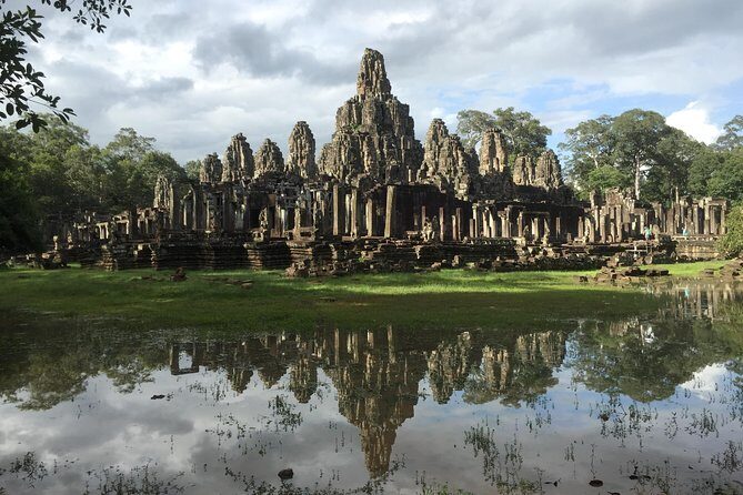 Private 2 Days Angkor Wat Sunrise, Floating Village & Beng Mealea - Price and what $279 per group really covers