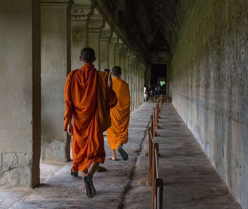 Private Angkor Wat Temple Tour - Angkor Thom’s South Gate: where the stone crowd welcomes you