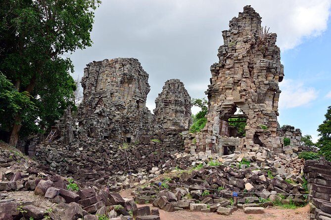 Private Banteay Chhmar, Banteay Toap & Ang Trapaeng Thma Guided Tour - Banteay Chhmar: the big Angkor-era complex most people skip