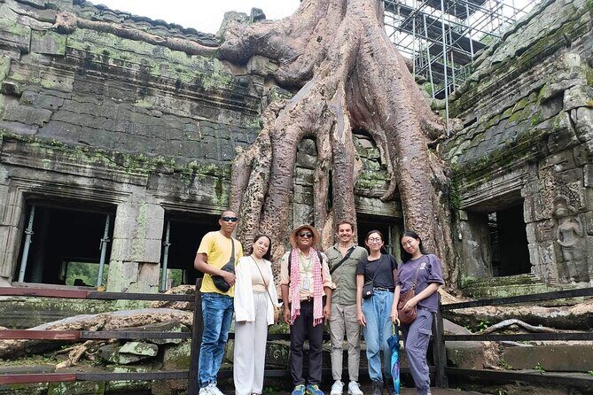 Private guided Full -day Angkor tour with sun set - Pickup, transfers, and the little comforts that matter