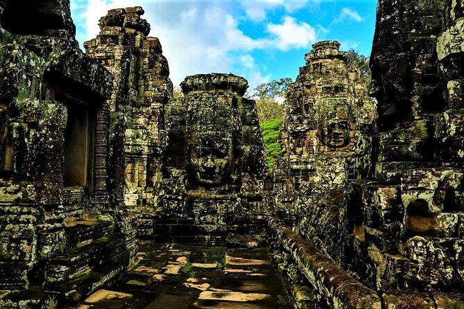 Private Siem Reap 4 Days: Full Exploration of the Angkor Complex - Day 3: Banteay Srei’s fine detail, then Pre Rup, Preah Khan, and sunset viewing