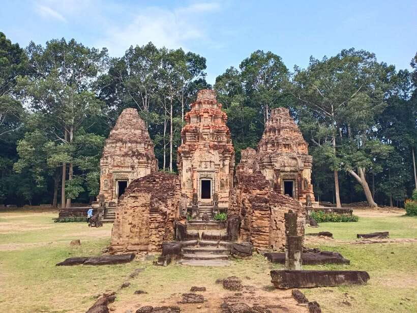 Private Trip to Banteay Srei, Rolous Group & Tonle Sap Lake - Key highlights worth your attention