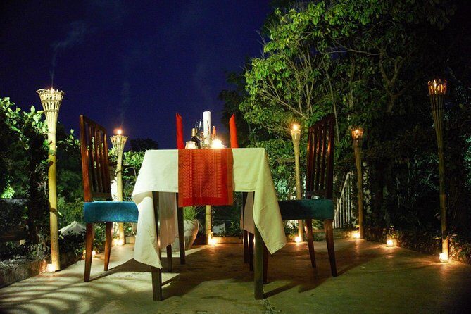 Rooftop Romantic Dinner - 4 Courses Set Meal & Wine - Poolside drinks and canapés before the candles turn on