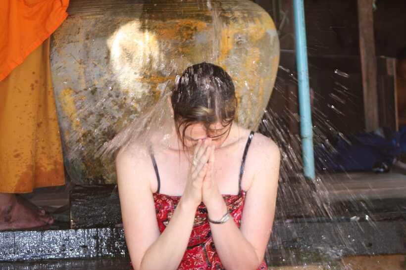 Siem Reap: 1-Hour Cambodian Buddhist Water Blessing - Timing and Comfort in Siem Reap Heat