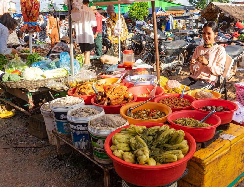 Siem Reap: Afternoon Cooking Class & Village Tour - What You’ll Cook: Two Khmer Main Dishes and a Dessert
