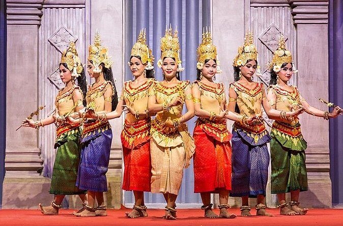 Siem Reap: Amazing Apsara Dance Show with Dinner &Hotel Transfers - The Apsara Dance Show: What You’ll Be Watching