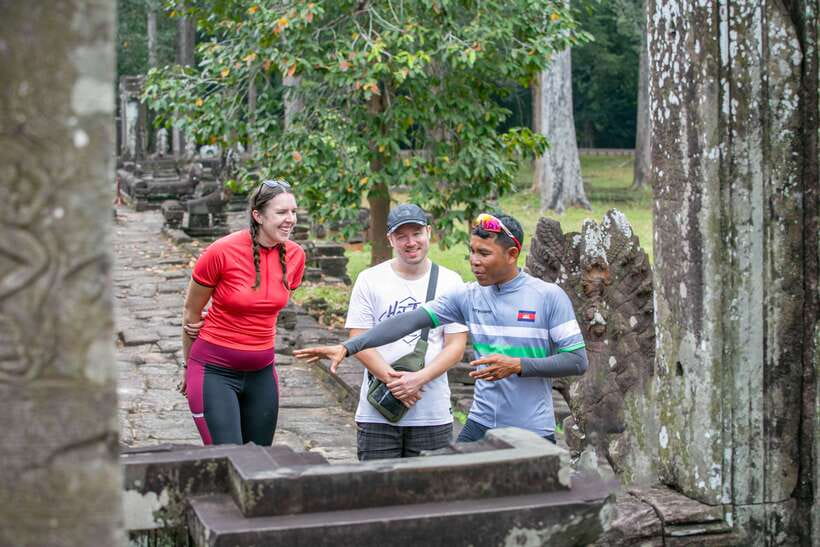 Siem Reap: Angkor Sunrise 2 Days Guided Bike Tour - Quick hits