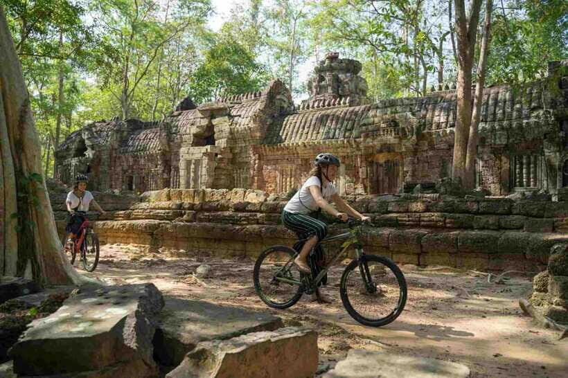 Siem Reap: Angkor Temples Off-Track Bicycle Tour - Lunch in the Jungle: Fuel, Flavor, and Local Support