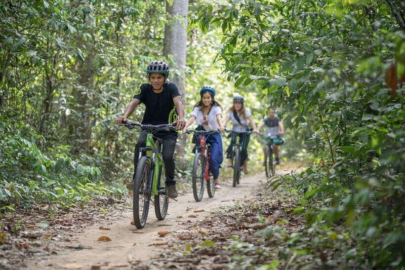 Siem Reap: Angkor Temples Off-Track Bicycle Tour - Starting at Bayon Pastry School: Your Morning Setup