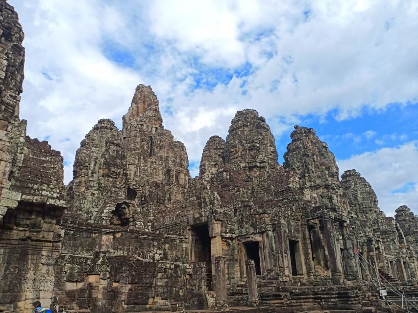 Siem Reap: Angkor Wat Private Tour by Tuk Tuk - Price and logistics: what $13 gets you, and what you must budget separately