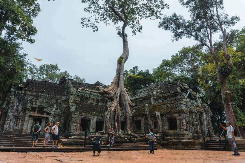 Siem Reap: Angkor Wat Small-Group Full Day Tour and Sunset - Price and pass math: the real cost of seeing Angkor