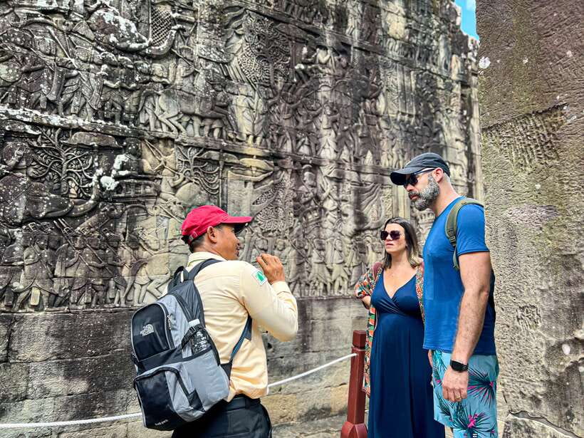 Siem Reap: Angkor Wat Small-Group Sunrise Tour & Breakfast - Angkor Wat: guided walk, sunrise viewing, then calmer exploring