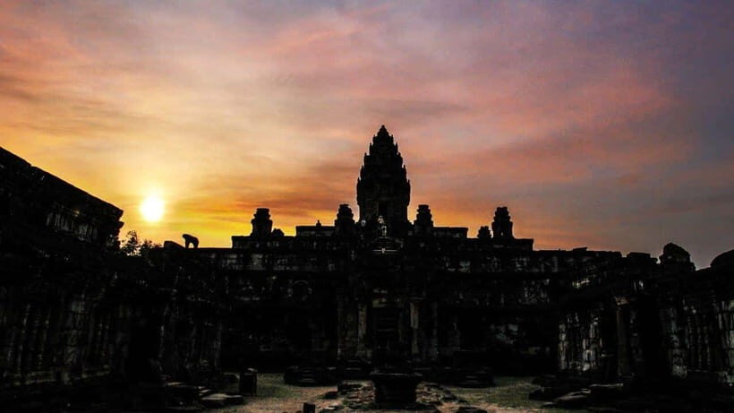 Siem Reap: Angkor Wat: Small-Group with Sunset Tour - From Siem Reap to Angkor Park: A Smooth Start That Matters