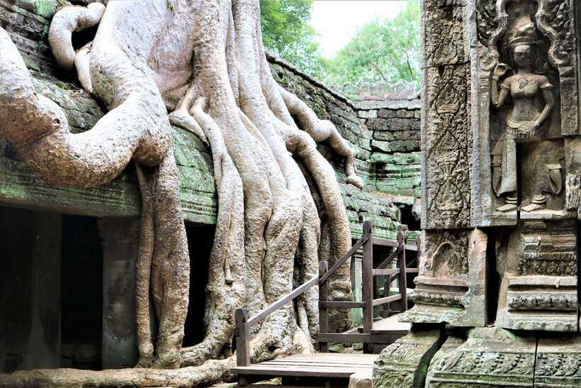 Siem Reap: Angkor Wat Sunrise and Best Temples Tour - The pre-dawn game plan: torches, crowds, and breakfast timing