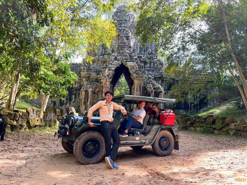 Siem Reap: Angkor Wat Sunrise and Market Tour by Jeep - Key points worth waking up for