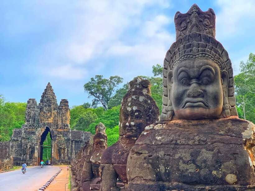 Siem Reap: Angkor Wat Sunrise for Group or Private Tours - What to pack for this early, hot temple day