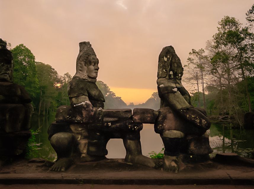 Siem Reap: Angkor Wat Sunrise or Sunset Guided Tour - Price and logistics: what you get for about $13