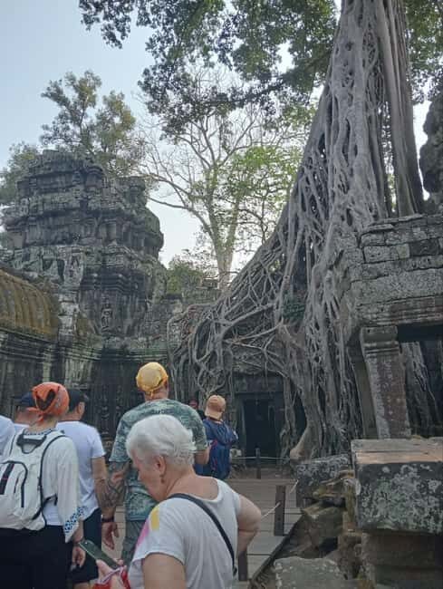 Siem Reap: Angkor Wat Tour with Italian-Speaking Guide - What to pack and wear: temple dress rules you can actually follow