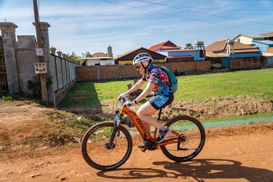 Siem Reap City Haft Day Bike Tour - Key points at a glance