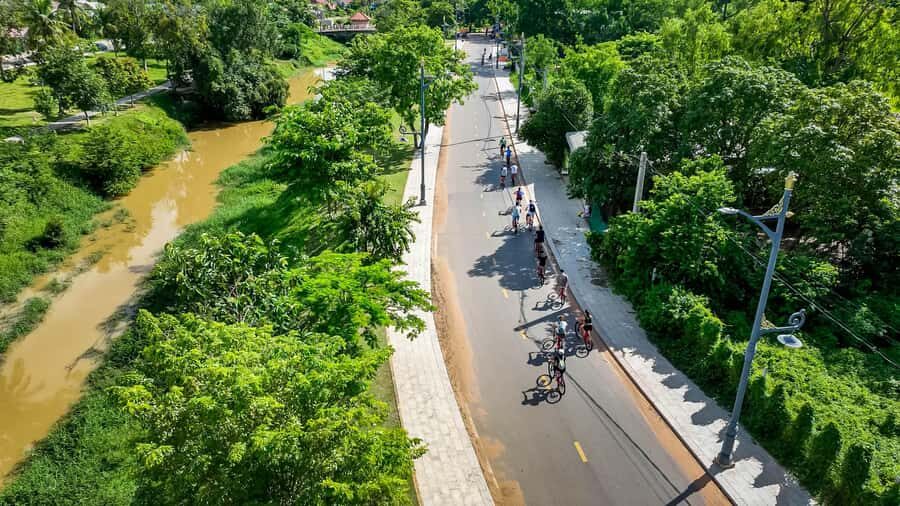 Siem Reap City Haft Day Bike Tour - Price and logistics: what you really get for $41