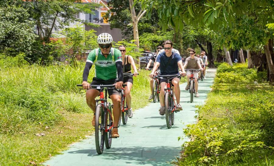 Siem Reap City Haft Day Bike Tour - Getting set up: hotel pickup, bikes, and a city-orientation mindset