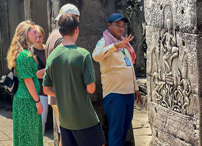 Siem Reap: Full-Day Angkor Wat Guided Tour with Sunset - Angkor Wat: The Grand Start and What to Actually Notice
