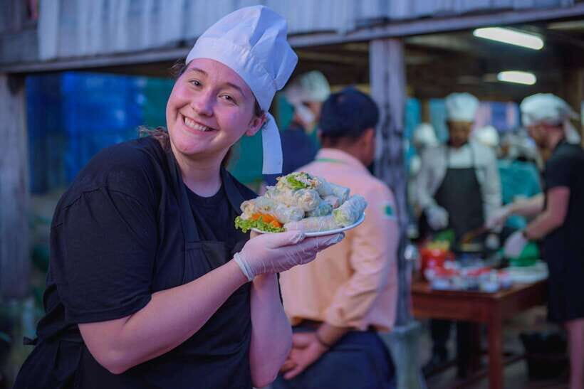 Siem Reap: Guided Day Trip to Local Village & Cooking Class - Welcome at a Khmer Traditional House (Coconut, Cool Towel, and Dress-Up)