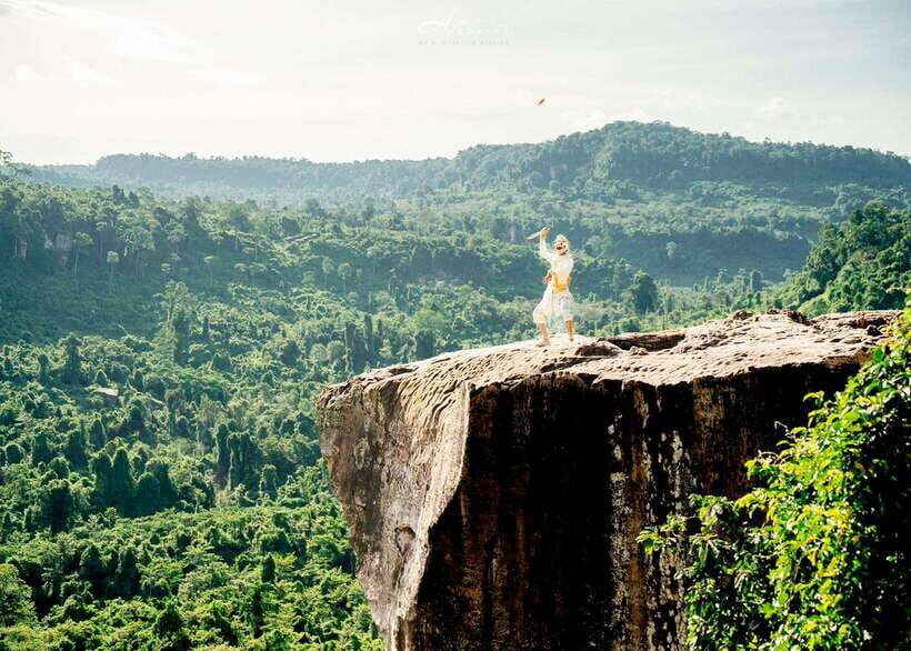 Siem Reap: Kulen Waterfalls and Banteay Srei Tour - Preah Dak photo stop: a short extra moment on the route