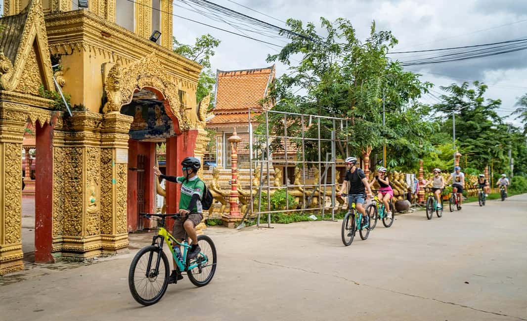 Siem Reap: Morning Food Tour, Market Walking & Street Art - Key highlights that make this tour work