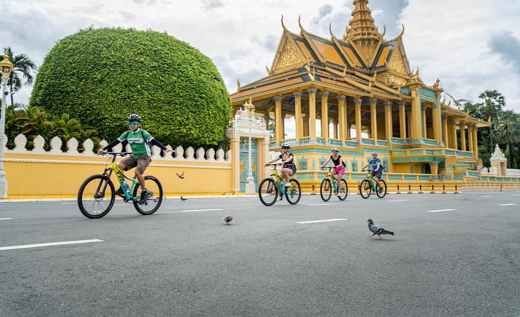 Siem Reap: Morning Food Tour, Market Walking & Street Art - Who should book this Siem Reap morning food and street art tour
