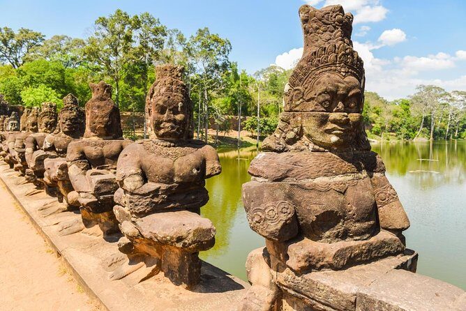 Siem Reap: Private Angkor Wat Sunrise & Tour Around Angkor Park - Key things that make this tour worth your morning