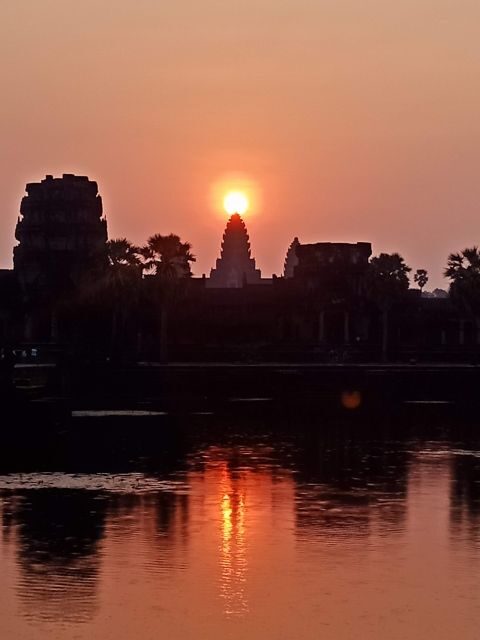 Siem Reap Private Tour: Angkor Wat Sunrise And Banteay Srei - What’s included (and what’s not) so you can plan meals and pacing