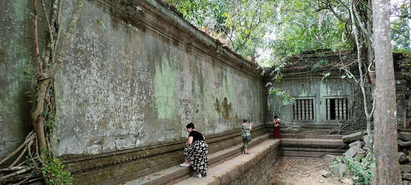 Siem Reap Tour Guide: Angkor Wat Sunrise Tour & Beng Mealea - Bayon and Ta Prohm: faces, roots, and the best kind of contrast