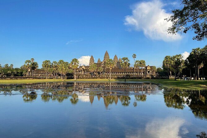 Special Angkor Wat Half Day Tour - Private Guide + Pickup: The Comfort Wins