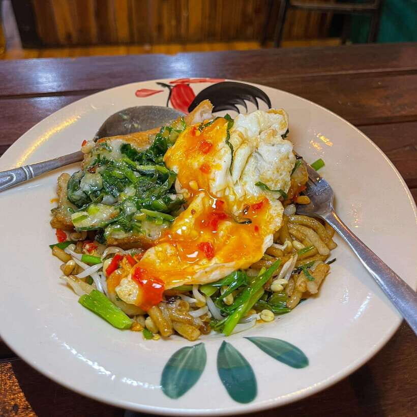Street Food Tour and Phare Circus with Tuk-Tuk Transfers - Who This Tour Fits Best (And Who Might Want Something Different)
