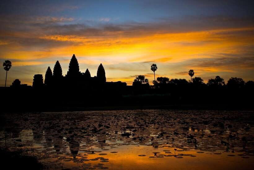 Sunrise at Angkor Wat Temple: 3-Hour Private Tour - Price and logistics: what $49 buys, and what it doesn’t